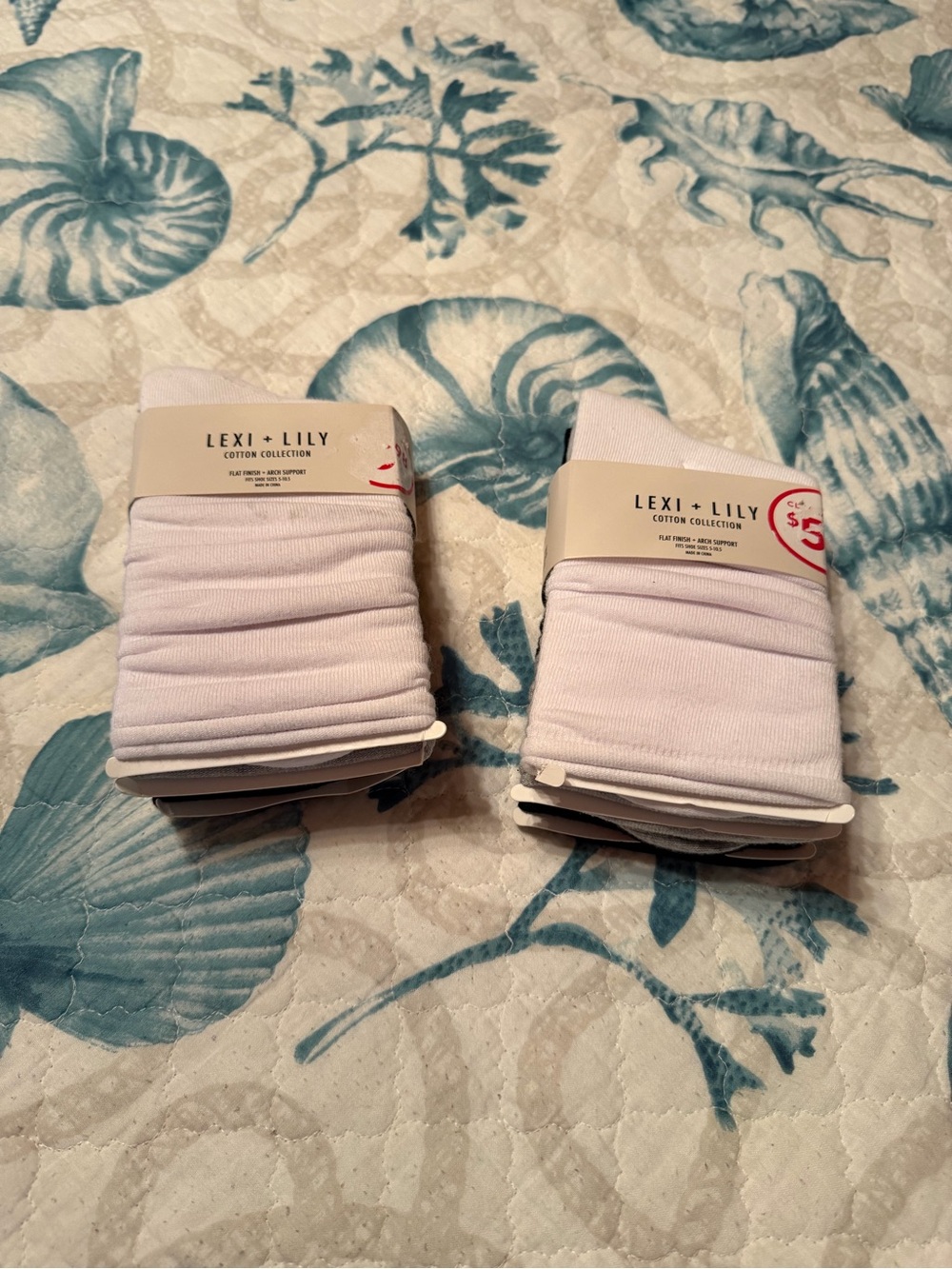 NWT 2 PK Lexi+Lily Cotton Collection flat finish +arch support
